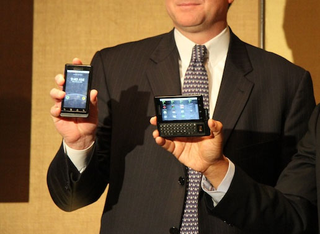 Illustration for article titled Motorola Droid Hits Verizon on November 6th for $200